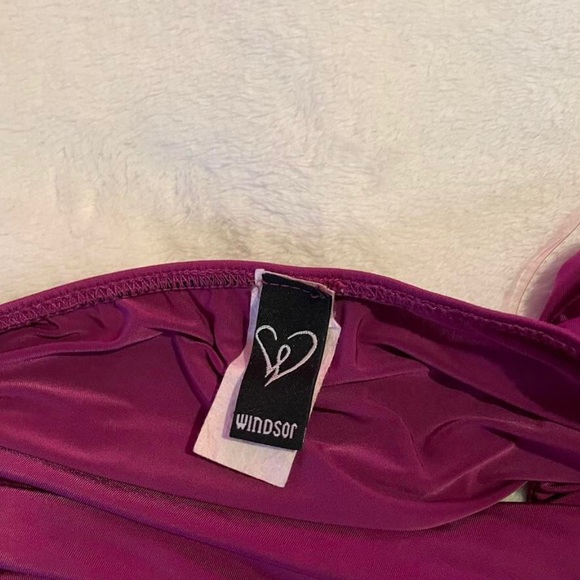 wrap halter crop top - Picture 2 of 2